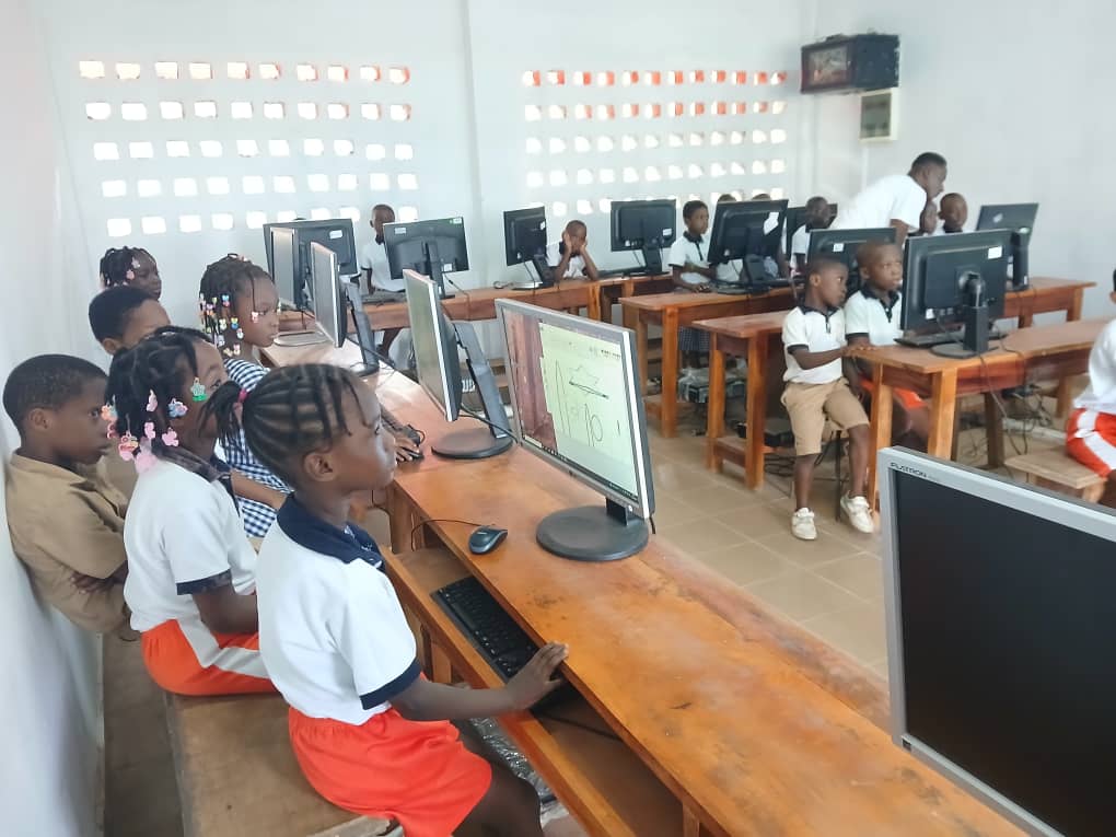 WhatsApp Image 2026-04-11 at 07.25.58 (2)