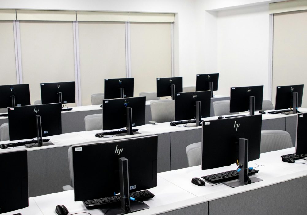 pexels-delot-18471488